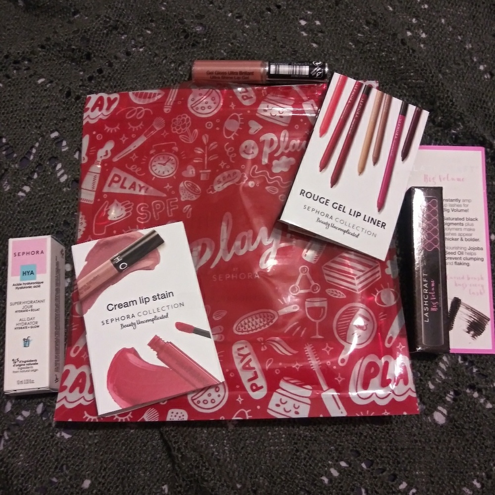 SEPHORA deluxe makeup sample bundle